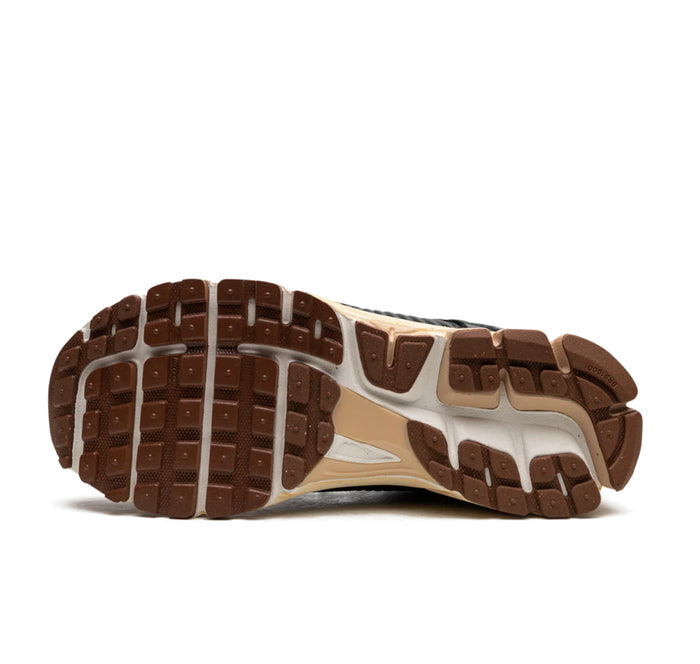 Nike Zoom Vomero 5 Black Sesame