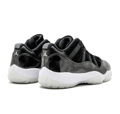Jordan 11 Retro Low "Black"