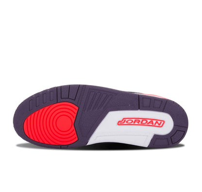 Jordan 3 Retro "Crimson"