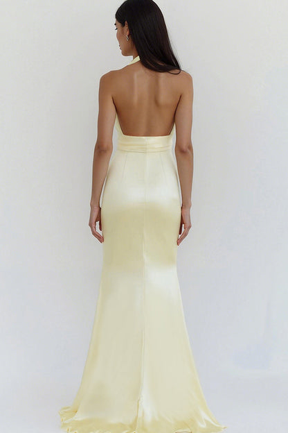 Daffodil Satin Sheath Halter V-Neck Long Prom Dress