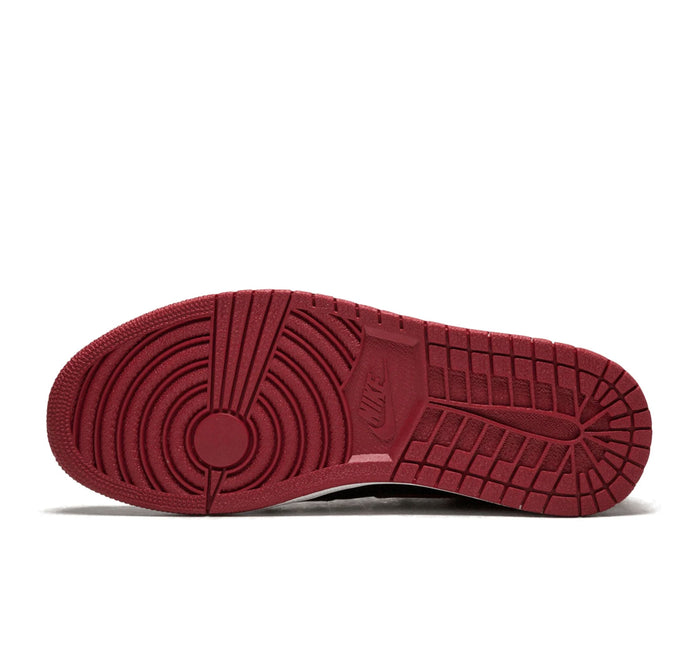 Air Jordan 1 Retro High "Bred Banned"