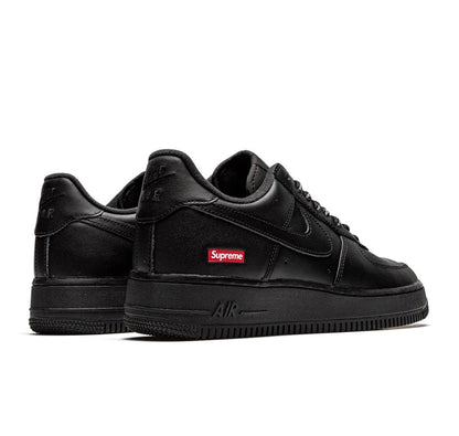 Nike Air Force 1 Low "Supreme Black"