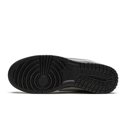 Nike Dunk Low "Ironstone"