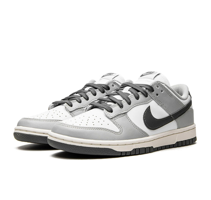 Nike Dunk Low "Light Smoke Grey"