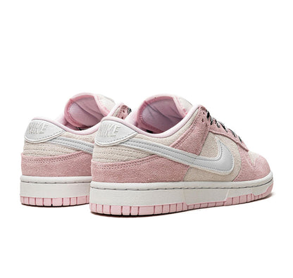 Nike Dunk Low LX "Pink Foam"