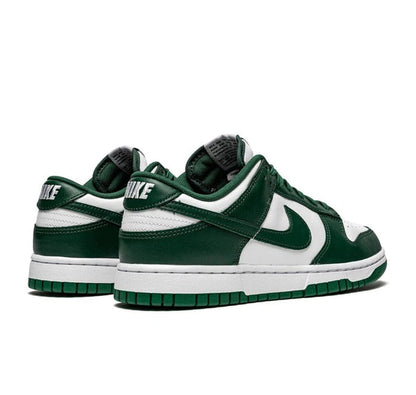 Nike Dunk Low "Spartan Green"