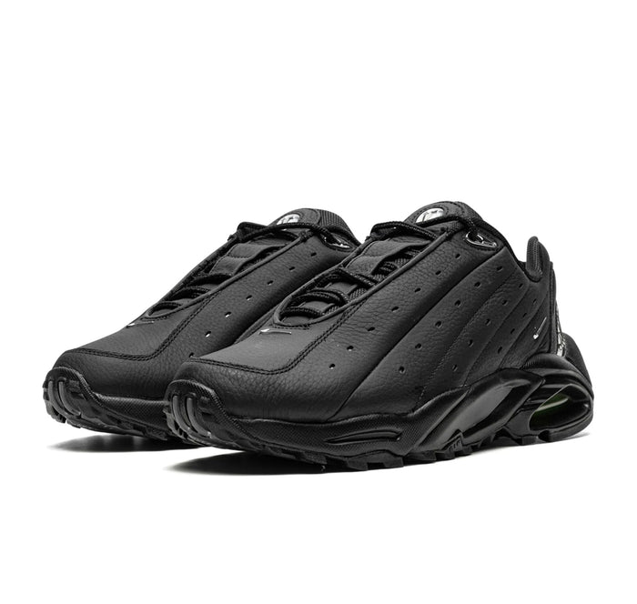 Nike Hot Step Air Terra Drake NOCTA Triple Black