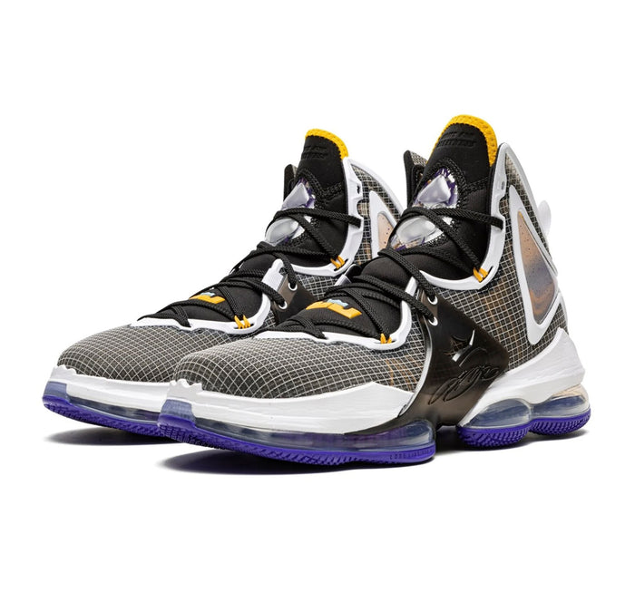 Nike LeBron 19 "Hardwood Classic"