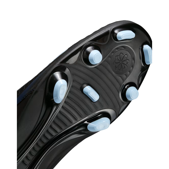 Nike Men's Phantom 6 Low Club Soccer Cleats – HM8933-003
