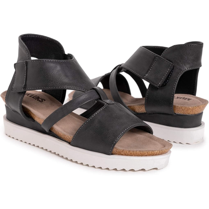 Muk Luks Women’s Pitch Soprano Sandal Grey Wedge Platform – 1200117-020