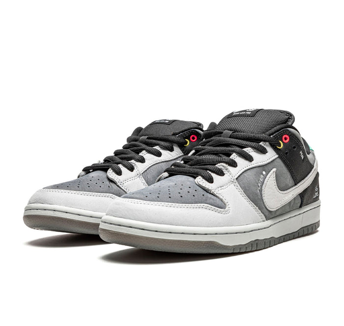Nike SB Dunk Low "Camcorder"