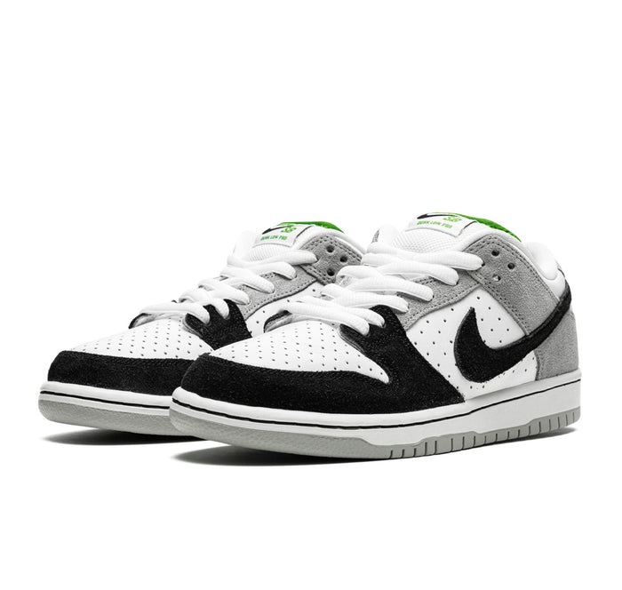 Nike SB Dunk Low "Chlorophyll"
