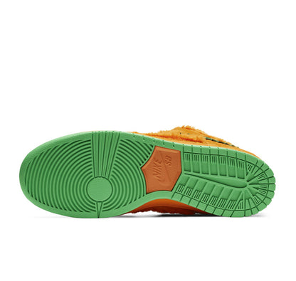 Nike SB Dunk Low "Grateful Dead Bears Orange"