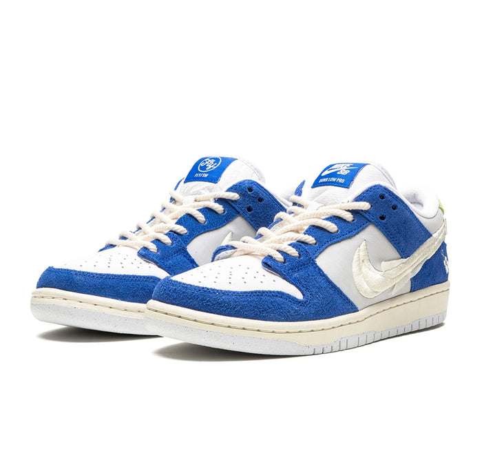 Nike SB Dunk Low Pro "Fly Streetwear Gardenia"