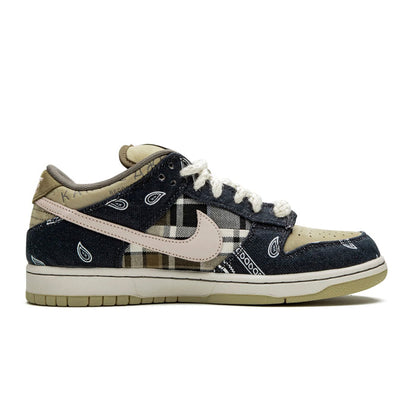 Nike SB Dunk Low "Travis Scott"