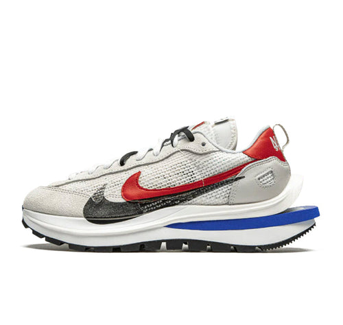 Nike Vaporwaffle Sacai "Sport Fuchsia Game Royal"