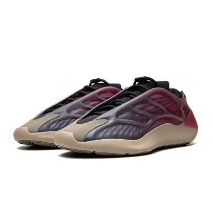 Yeezy 700 Boost V3 "Fade Carbon"