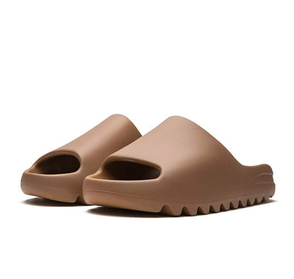 Yeezy Slide "Core"