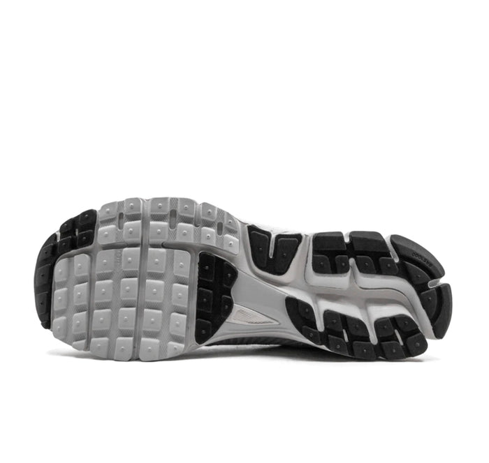 Nike Zoom Vomero 5 Vast Grey